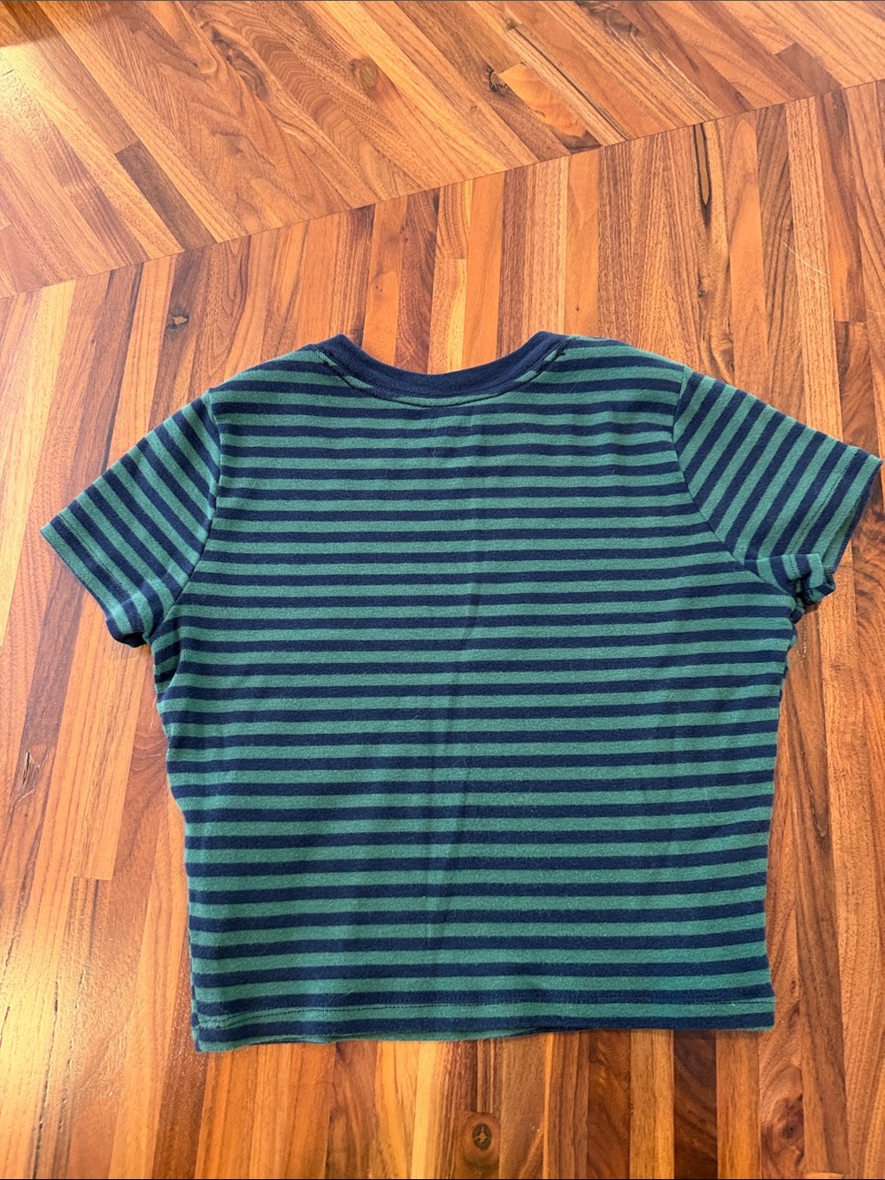 Hollister Striped Crop T-Shirt | Size XS - Picture 2 of 4